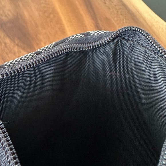 Coach Monogram Wristlet in Black Monogram & Leather. Charity Listing. - Picture 7 of 8